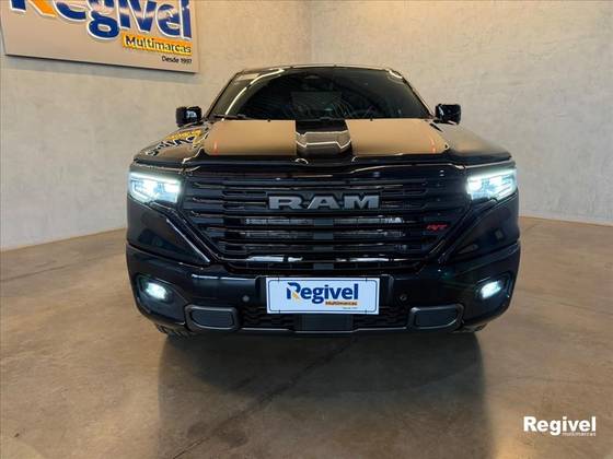 RAM RAMPAGE 2.0 HURRICANE 4 TURBO GASOLINA R/T 4X4 AUTOMÁTICO